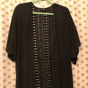 Size s/m black Mossimo kimono. EUC